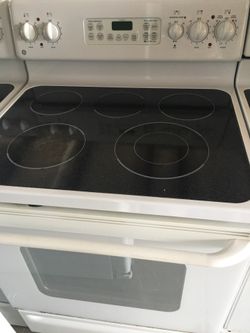 Ge white refrigerator