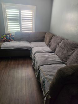 Free Sectional L shape