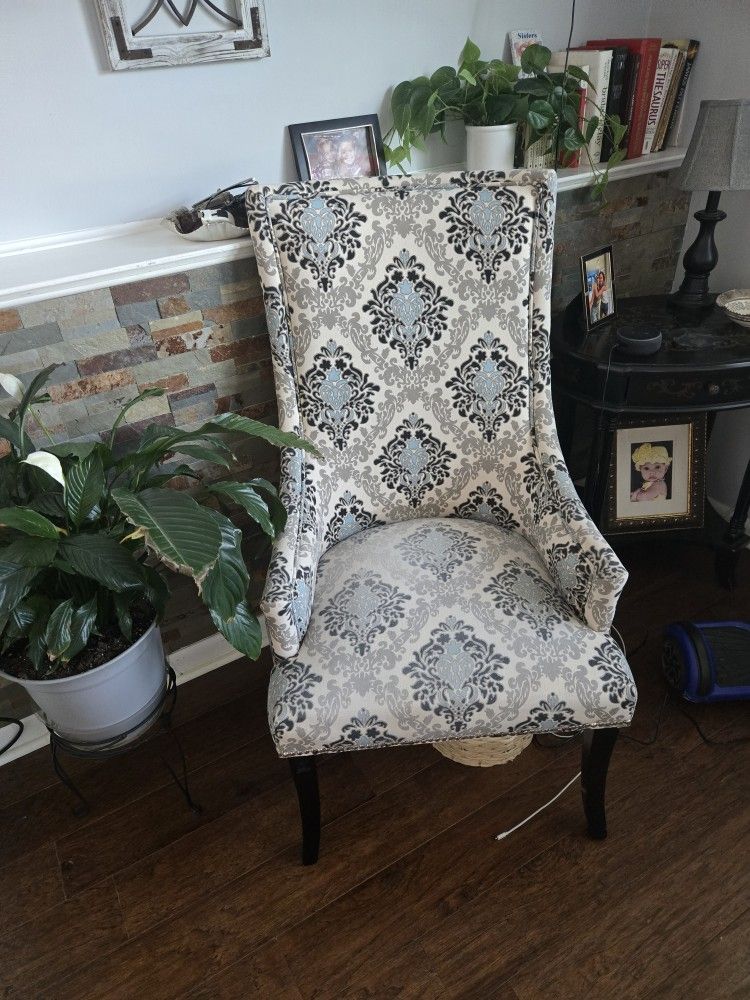 CHAIRS