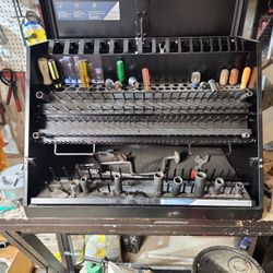 Montezuma 30×19 Toolbox 