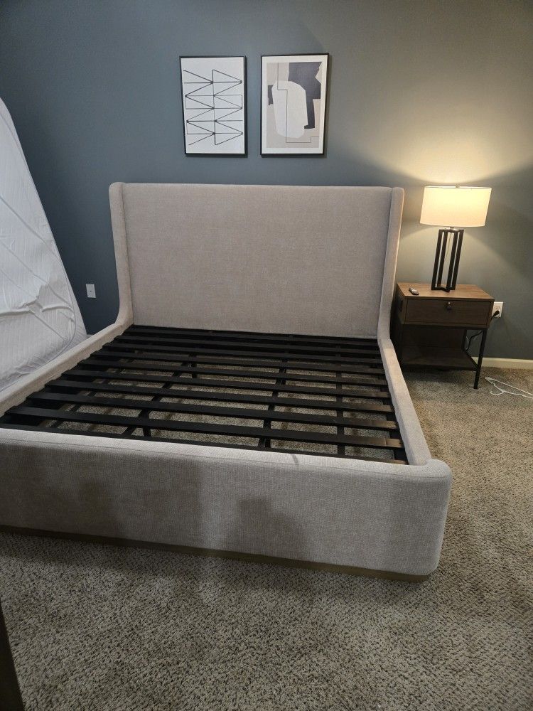 Luxury King Bed Frame Mattress