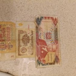 6 Bank Notes - Bills 