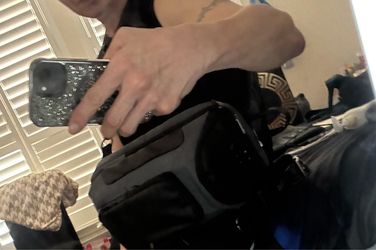 Men’s sling bag