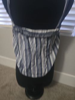 Universal thread blue and white striped tank