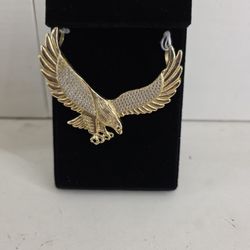 Yellow Gold Pendant 