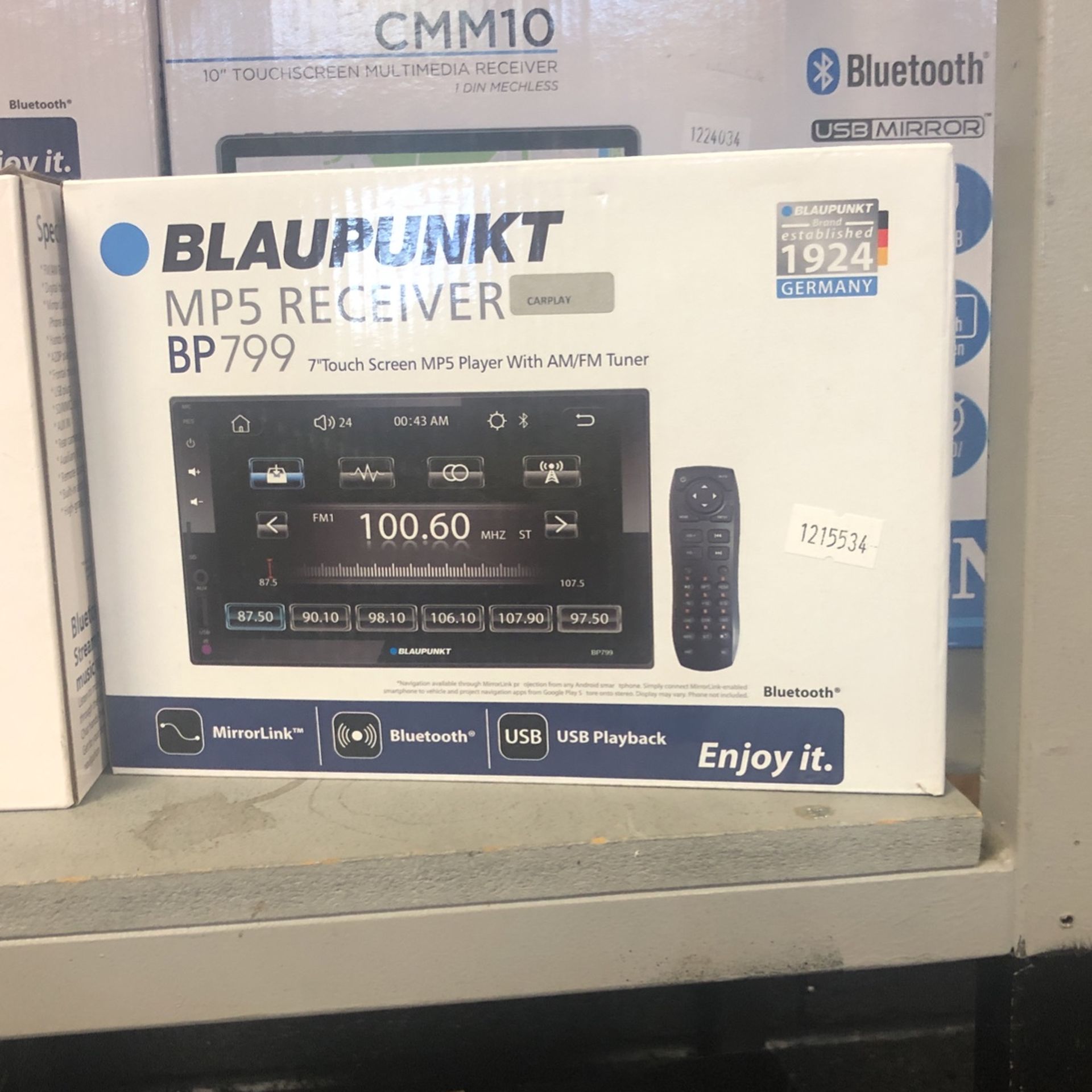 Blaupunkt Double Din Bluetooth Stereo Apple CarPlay And Android Auto!