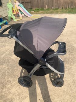 Chicco Bravo 3-in-1 Foldable Stroller