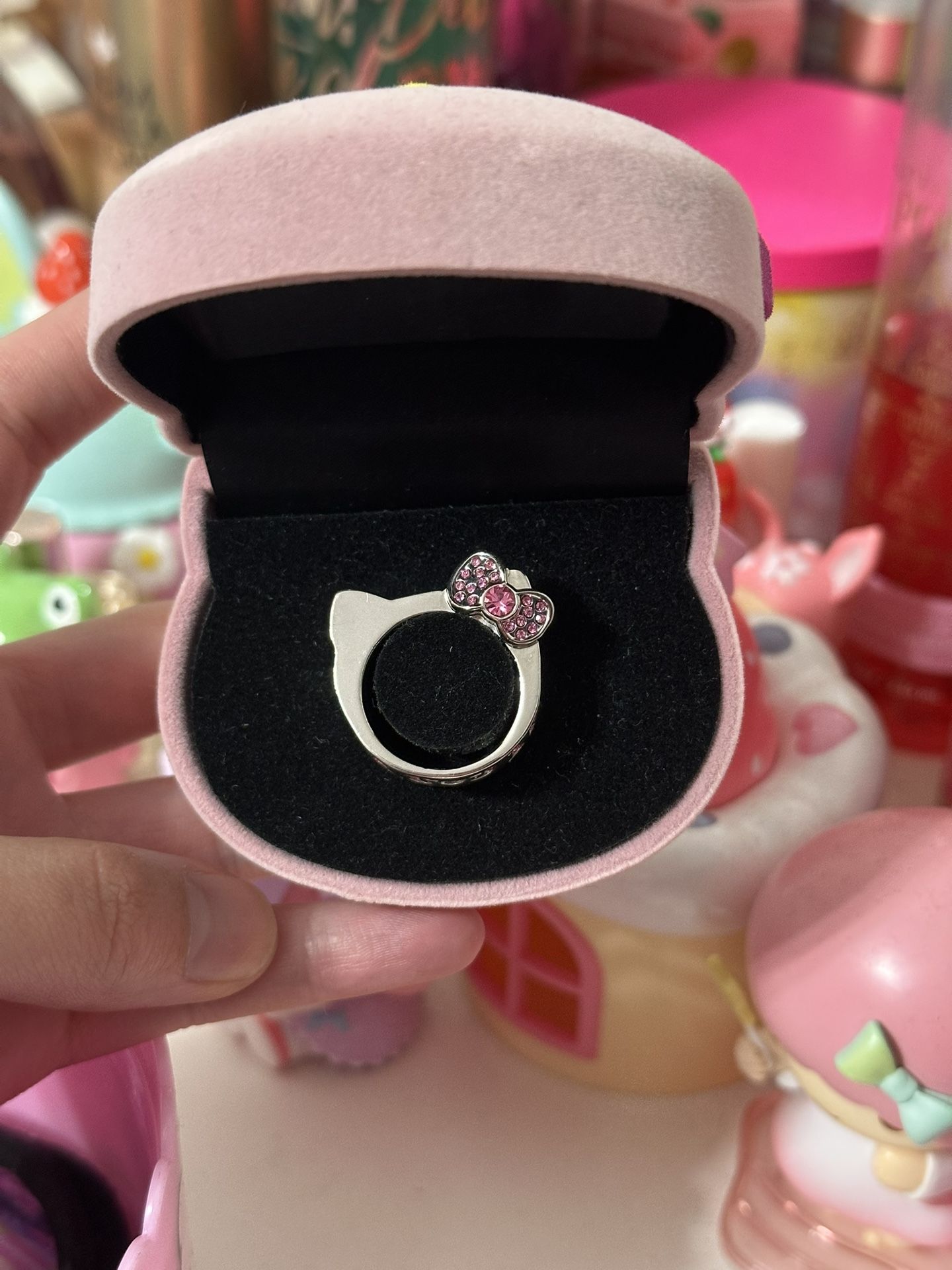 Hello Kitty Ring