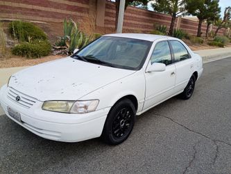 2000 Toyota Camry