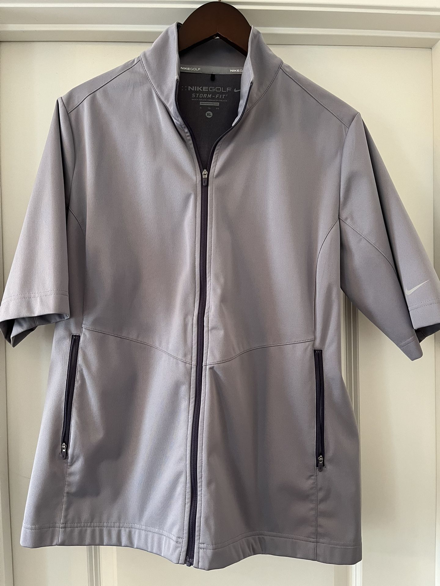 Nike Golf Storm-Fit Short Sleeve Jacket