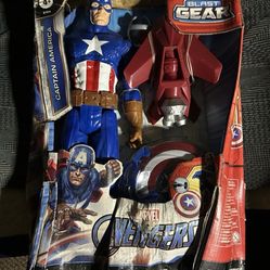 Marvel Avengers Titan Hero Series CAPTAIN AMERICA 11"w/Blast Gear Damaged Box!!