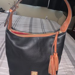 Dooney & Bourke 