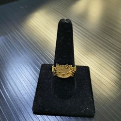 10K Hello Kitty Ring 🤗