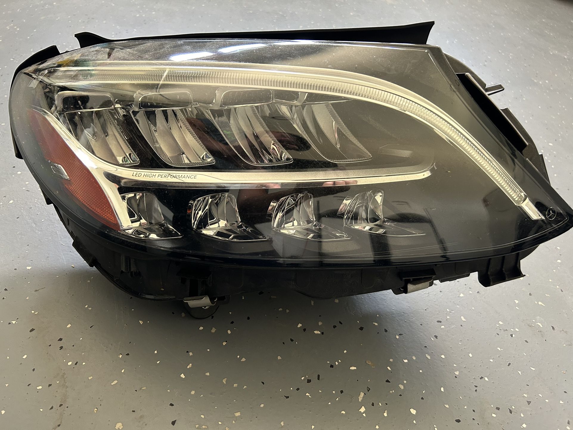 Mercedes C300 Front LED Headlight