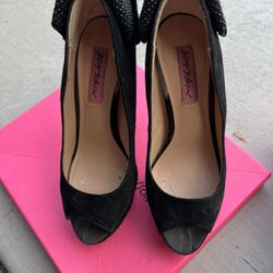 Heels (Size 7) Betsey Johnson