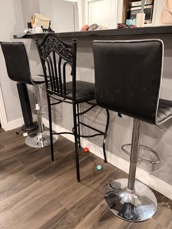 Black Bar Stools Set of 3