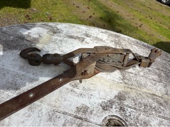 One ton engine puller