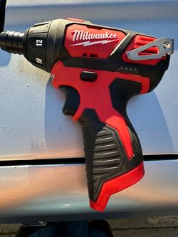 New Milwaukee 12 v