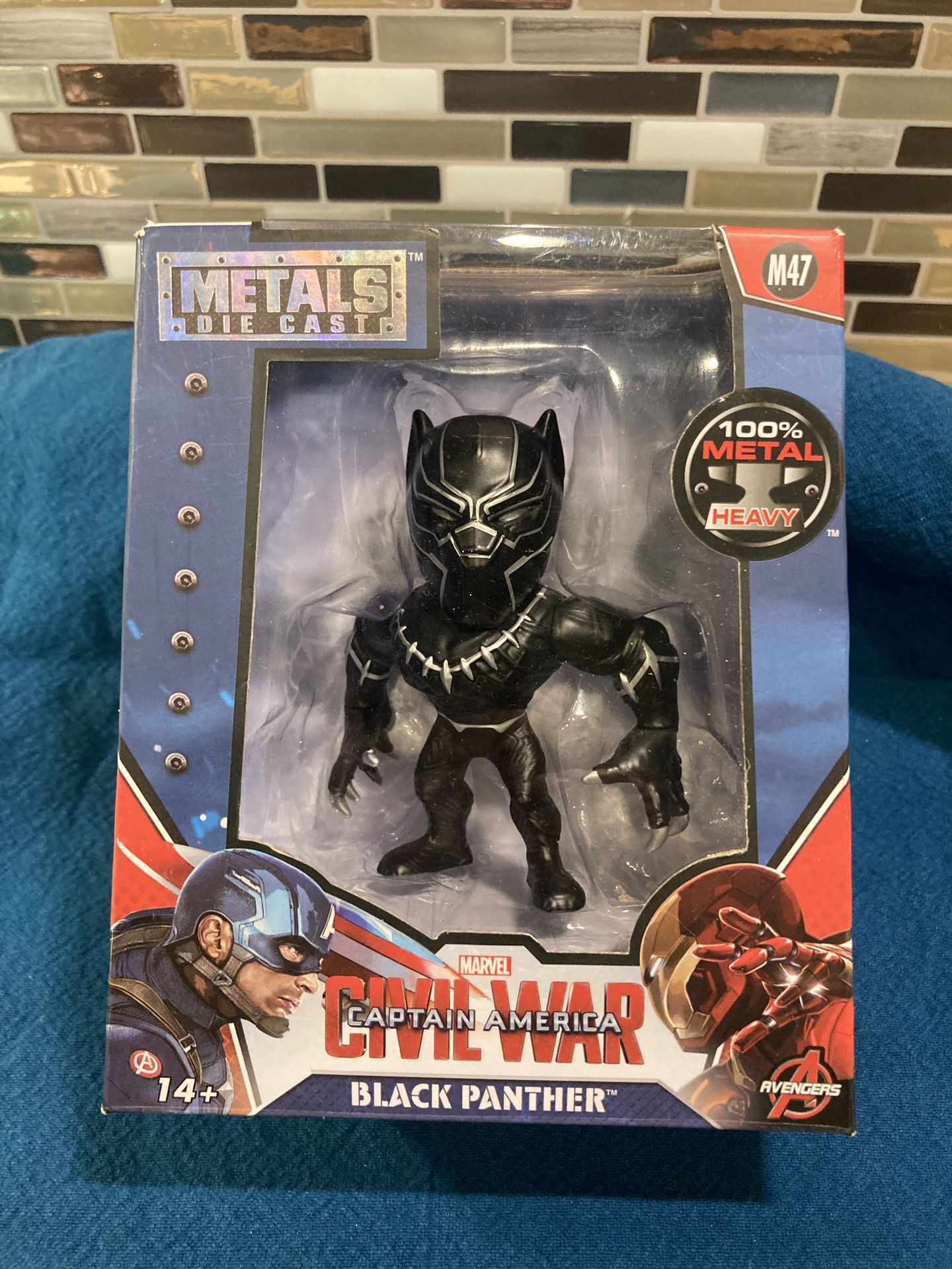 Marvel Avengers Captain America: Civil War Movie- Black Panther: Black with Silver (M47) Metals Die-Cast Collectible Toy Figure