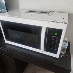 Extra Large Microwave