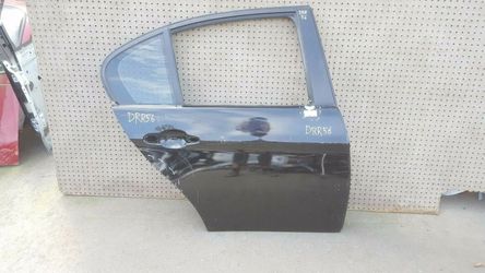 01 02 03 04 05 2001 2002 2003 2004 2005 BMW 3 SERIES 325i 330i SEDAN RIGHT PASSENGER REAR DOOR SHELL PANEL OEM