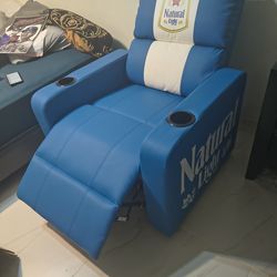 Natural light Recliner