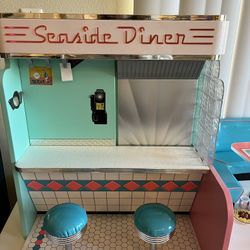 American Girl Mary Ellen’s Seaside Diner (Retired Original Version)