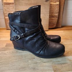 Wedge Boots - Size 9.5