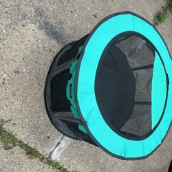 Portable Collapsible Animal Kennel 