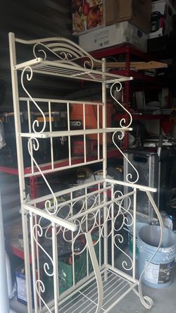 White Wrought Iron Baker's Rack