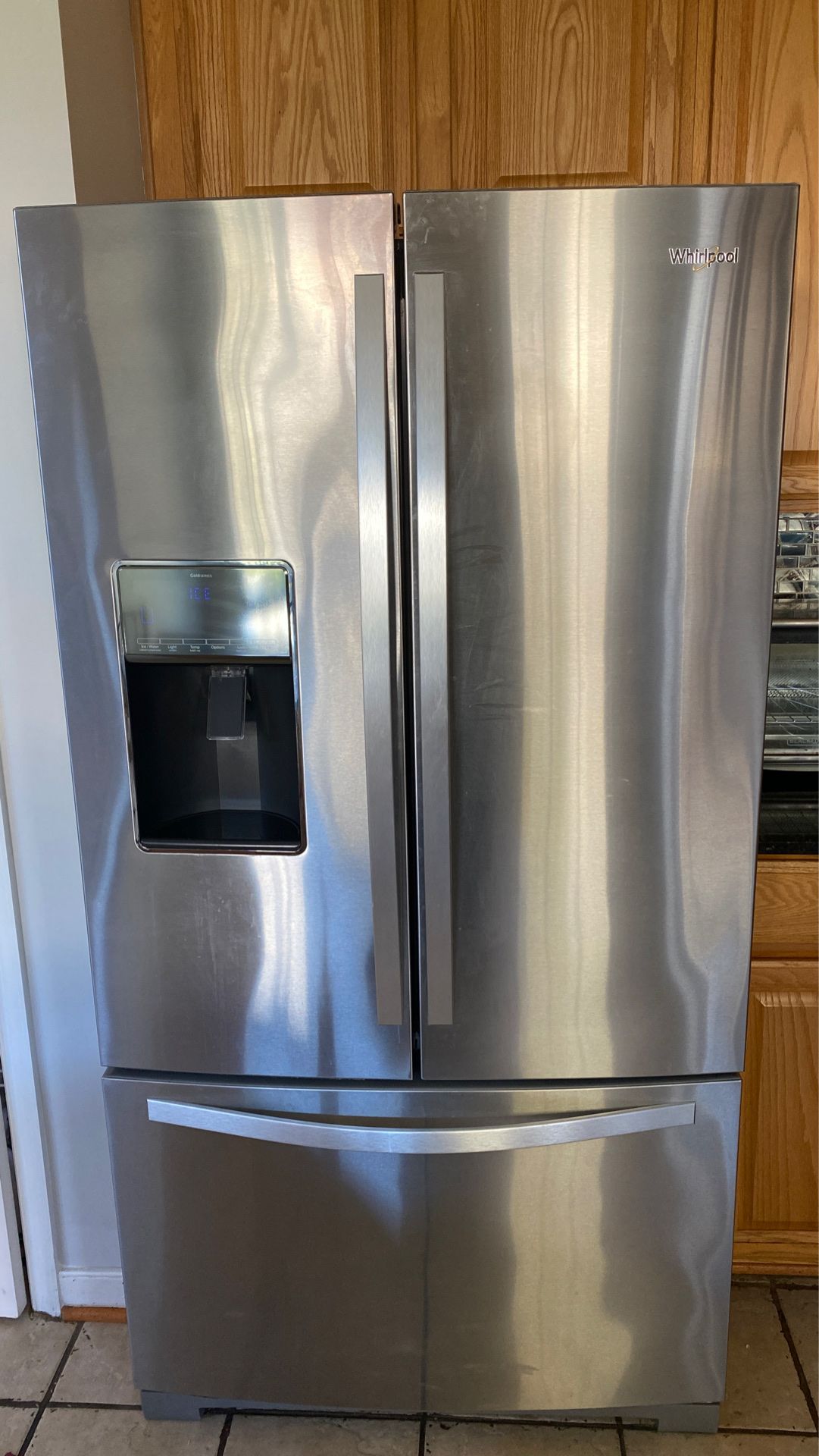 Whirlpool Gold Refrigerator With Ice Maker And Water Dispenser