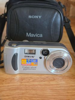 Sony cybershot digital camera