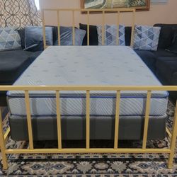Full Size Bed