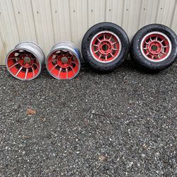 Chevy Wheels  Off Camaro $175 Cash Obo Pick up in Maltby 