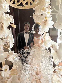 Vintage wedding cake topper