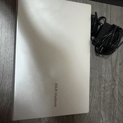Asus Vivobook Laptop