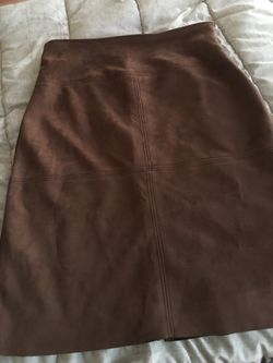 BRAND NEW BEAUTIFUL SKIRT “CHAPS” BRAND SIZE 12