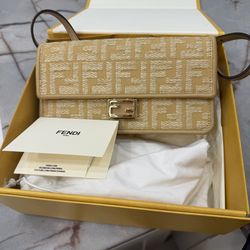 FENDI raffia FF WOC