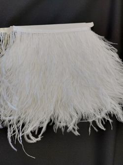 Plumas En Tira $ 10 La Yarda 