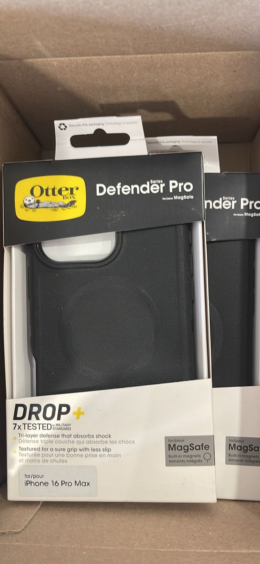 Otter box iPhone 16 pro max