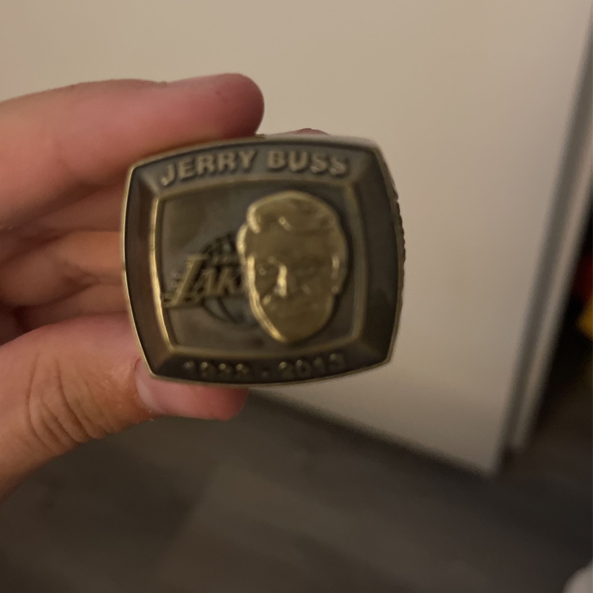 2013 Lakers Championship Ring
