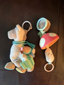 car seat/stroller hanging toy