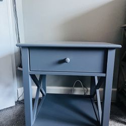 Nightstand/ End table 