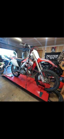 2001 Honda Cr250r *read ad*