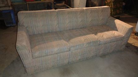 Hide a bed couch