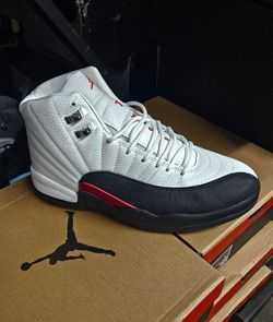 Jordan 12 Retro