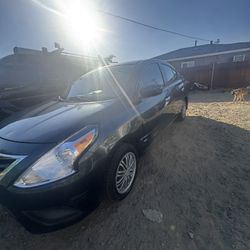 2015 Nissan Versa 