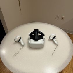 Meta Quest 2 - Advanced All-In-One Virtual Reality Headset - 256 GB