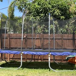 Trampoline In Perfect Conditions For Kids And Adults 