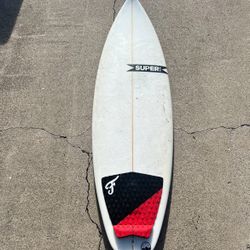 5’6 Surfboard basically New 